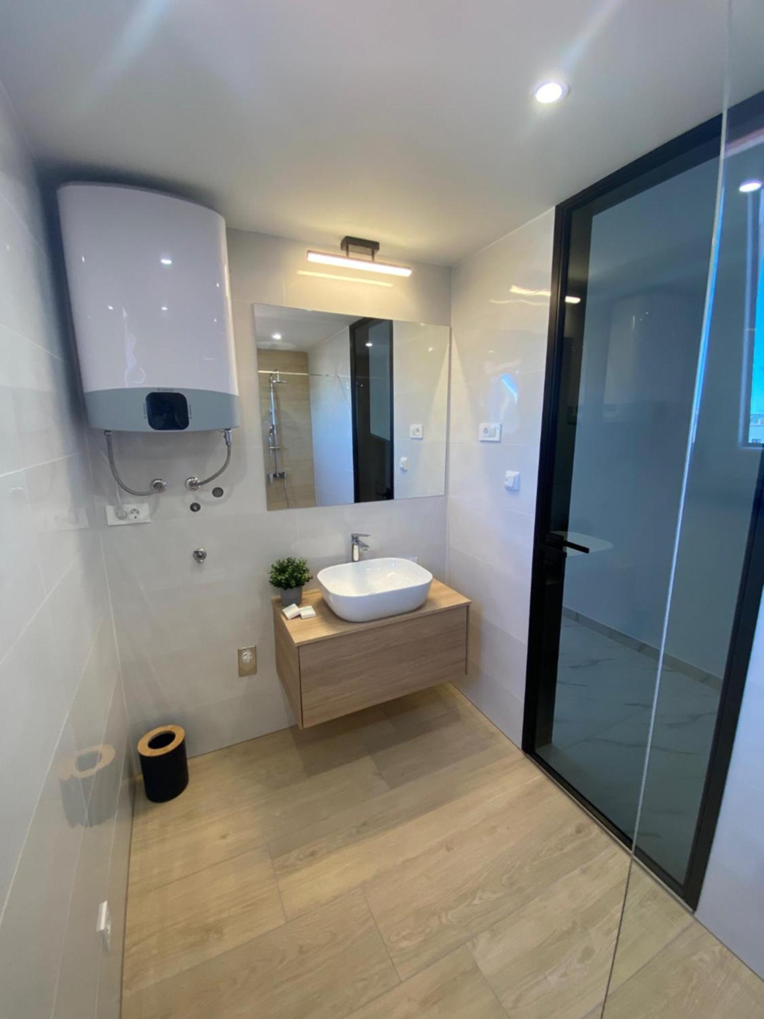 Guest House Ana Residence Zadar Bagian luar foto